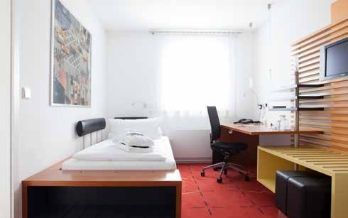COMFORT-Zimmer Die Zimmer der Comfort-Kategorie finden Sie in den Häusern Nassau (6b), Weilburg (8) und Trier (5). Einzelzimmer sind ca. 14 bis 16 qm groß, die Doppel zimmer sind ca.