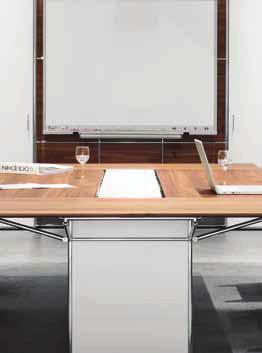Um die Ästhetik des Tisches zu bewahren, verlaufen sowohl die Verbindungskabel als auch die komplette Medientechnik im Bodentank des FRAMEWORK-Tisches. Für die denkbar höchste Kreativität.