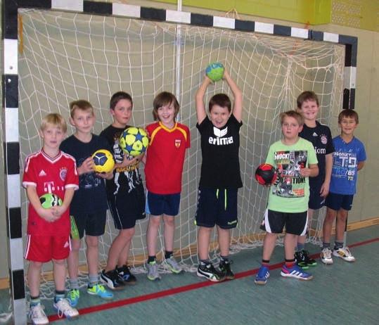 Wenn du (Jahrgang 2003/04) schon mal Handball gespielt hast oder es ausprobieren möchtest, kannst du gerne bei uns vorbei schauen.