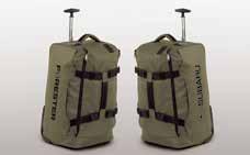 83 Roll-Reisetasche SESTYA0420 Roll-Reisetasche mit Reißverschlüssen an Haupt- und Frontfach.