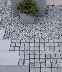 hellgrau, allseitig geflämmt und allseitig 5-7 mm gefast Granit-Blockstufe 150/35/15 hellgrau, allseitig geflämmt und
