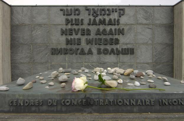 Öffnungszeiten der KZ-Gedenkstätte Dachau: Die KZ-Gedenkstätte mit allen Ausstellungen auf dem Gelände ist täglich (außer 24.12.) von 9 17 Uhr geöffnet.