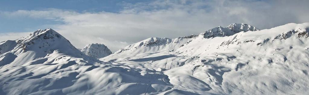 Das kleine und feine Skigebiet Minschuns im Val Müstair: Bergstation Vallatscha, 2 700 m ü M. «orange», bei zwei Zielen auf «rot».