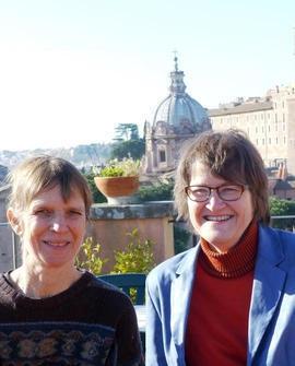 Ihre Reiseleitung Eva Clausen & Dr. Claudia Kayser-Kadereit Auf dieser Reise werden Sie begleitet von unserer langjährigen Rom-Reiseleiterin Eva Clausen, sowie von der Musikwissenschaftlerin Dr.