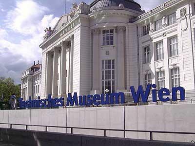 WS 2011/2012 Exkursionsbericht Technisches Museum von Iris Fehringer, Judith Freytag, Daniel Grabler Exkursion: Wien, 21.