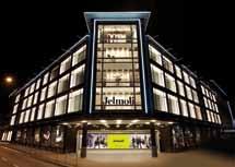 07 Department Stores und Shoppingcenter weltweit am erfolgreichsten in Zürich Zürcher Globus-Filiale Weltspitze im Umsatz Im Zürcher Globus an der Bahnhofstrasse blieb im Grossen und Ganzen alles