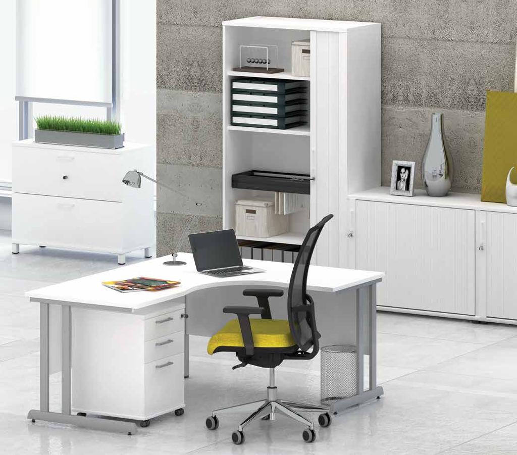 Le système de meubles de bureau classique Optima se caractérise par son côté durable.