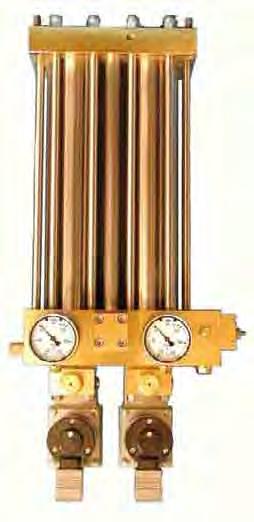 GAS TROCKNER TYP GTR Für Druckluft und andere nicht aggressive Gase: - trocknen - entölen - filtern - Vorteile - geringere Korrosion - weniger Verschleiß - keine Vereisung und somit - längere