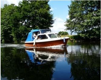 Risiko Niedrigwasser im Sommer häufig der Regelfall Einschränkungen für motorgetriebene Boote: Tauchtiefenbeschränkung für Wasserstraßenklasse C Weitere Einschränkungen: Behinderungen beim Anlegen