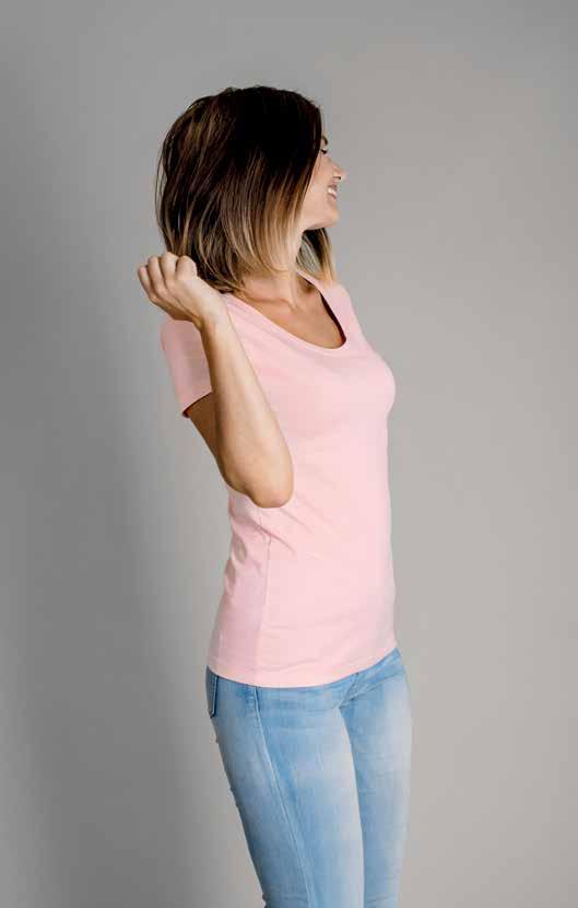 Lea OC/4000 Round-neck-T-Shirt Single Jersey T-Shirt aus gekämmter Bio-Stretchbaumwolle für angenehmen Tragekomfort, ausgeschnittener Rundhals, bequem tailliert geschnitten, hoher Qualitätsstandard.