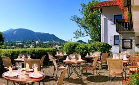 Freundliches und gemütliches Hotel-Restaurant mit Sonnenterrasse und Alpen- Panoramablick Regionale Küche und saisonale Spezialitäten,