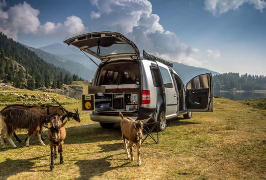 Das Mini-Wohnmobil aus der Box: In 1 Minute vom Kombi zum Camper Das patentierte Camping-Modul QUQUQ ist ideal für alle, die das freie und spontane Reisen lieben, aber kein Wohnmobil