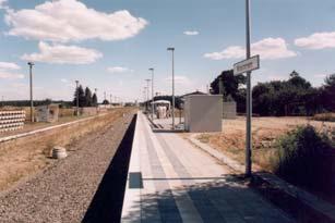 Verknüpfung Bahn Bus (Wendestelle) nur mit Kompromiss möglich; zurückgebaute Gleis- und