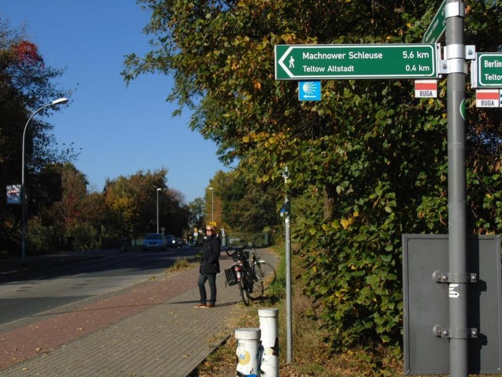 Radwege verbessern Radquerungen am Beispiel Knesebeckbrücke in Teltow