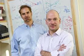Wissenschaftler prognostizieren Erik Brynjolfsson und Andrew McAfee, zwei Forscher am Massachusetts Institute of Technology (MIT) in Boston: Es wird nur noch zwei Gruppen von Beschäftigten geben.