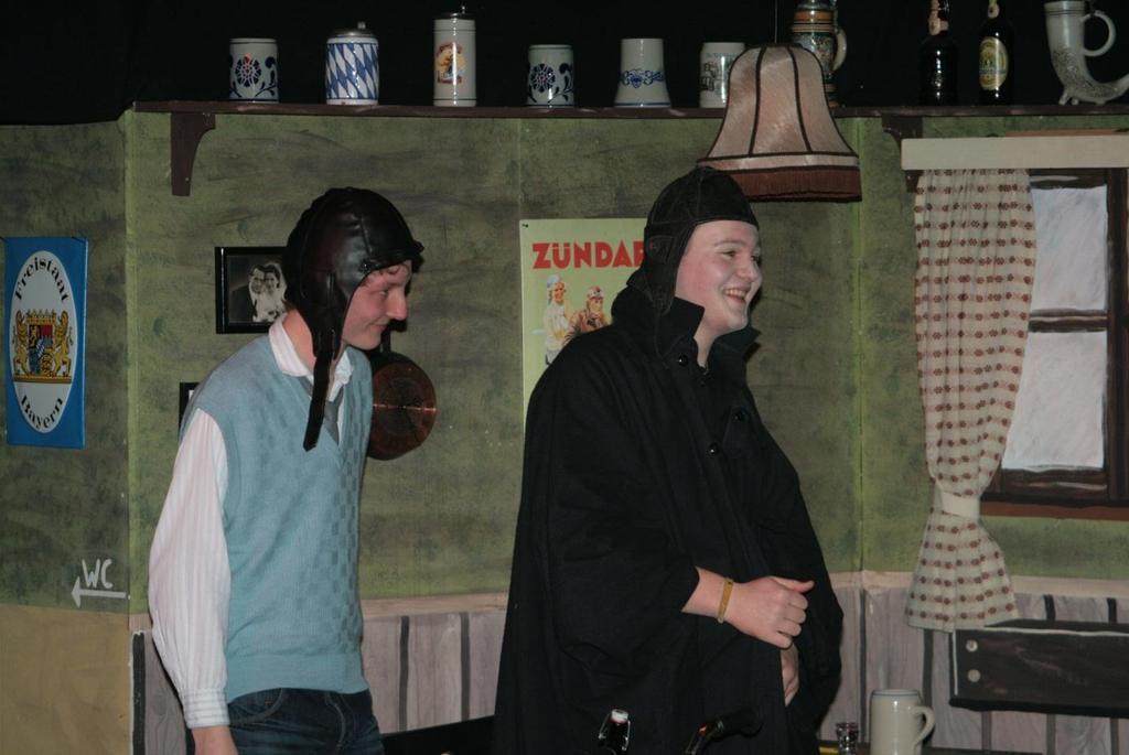 Jugendtheater: Aufführung 2012 A bisserl Faust in