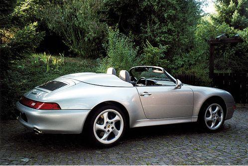 Ebenfalls auf Basis des 993 entstand der Porsche 911 Carrera 3.