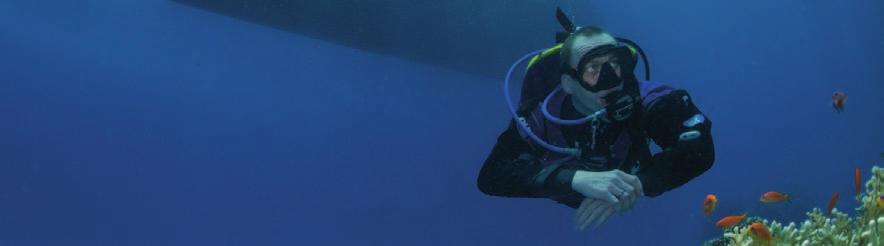 UNSERE TAUCHSCHULE Unter Wasser, unter Freunden... Mit uns kannst Du die faszinierende Unterwasserwelt erleben.