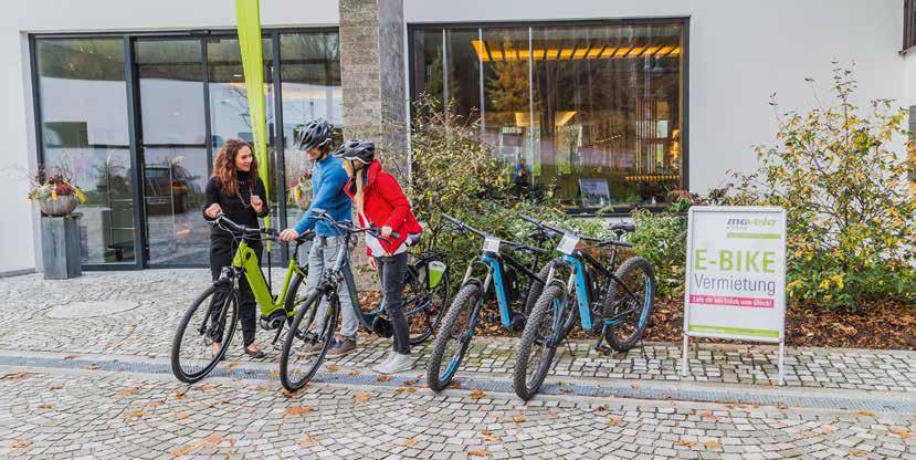 E-Bikes Mieten & vermieten E-BIKE-MOBILITÄT SICHER UND EINFACH movelo vermietet E-Bikes an Unternehmen Bei movelo wird Service großgeschrieben.