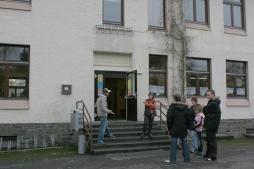 1.9 Jugendfreizeitstätten im Märkischen Kreis JUGENDZENTRUM MEINERZHAGEN Schulplatz