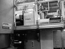 2002 Ifra, Darmstadt 4 Fallstudien zu Farbmesssystemen 19 4 Fallstudien zu Farbmesssystemen Für die Fallstudien wurden vorrangig Druckereien mit installierten Inline-Systemen mit Regelkreis (Closed