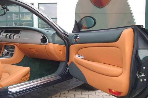 liste Jaguar XF ab 2010 Nur möglich im Werk Krefeld -Nr. Arden Leder Türverkleidungen Mitte mit Türgriffen AAK F0805 1 950,00 EUR +180,50 EUR MwSt.