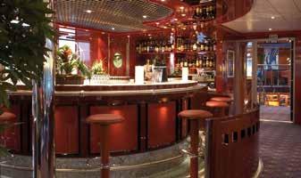 ÖFFENTLICHE BEREICHE Lounge Bar Restaurant auf dem Mitteldeck max. 170 Sitzplätze (inkl.
