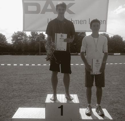 Vereinsnachrichten Bei der männlichen Jugend gewann Timo Völmle die 400 m. Für die Stadionrunde brauchte er 51,45 sec.