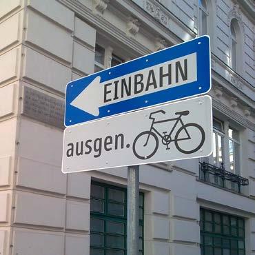 Über uns Die Radlobby Österreich setzt sich für radfreundliche Rahmenbedingungen und die Akzeptanz des Fahrrads als vollwertiges Verkehrsmittel ein.