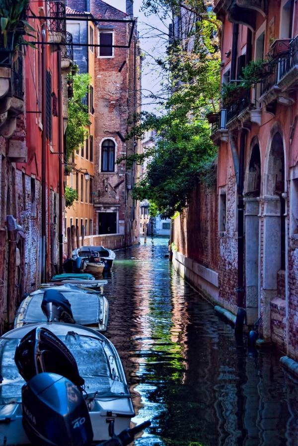 Venedig, Italien (9.