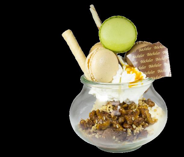 2 Kugeln Joghurt-Eis, 1 Kugel Himbeer-Eis, frische Himbeeren, Sahnehaube und 3 Macarons Nuss Macaron Eisbecher c+e+f1+f2+f3+1 6,95...richtig schön nussig.