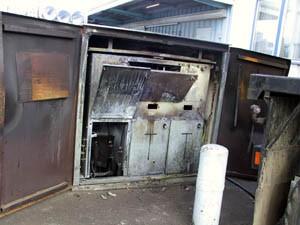 Brandschaden in einer Trafo Kompaktstation in einem Gewerbegebiet.