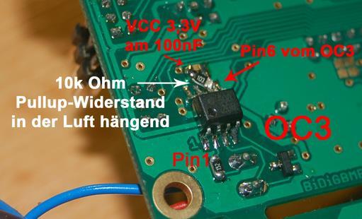 entfernt. Und schon hat man einen Lötjumper. Dieser Umbau schafft die Möglichkeit den Lötjumper SJ99 zu schließen (für Variante 1 und 3) und offen zulassen für die aktuelle Variante 2. e. Widerstand 10kOhm von 3,3V auf Pin6 vom OC3 Abbildung 7: 10kOhm Pullup-Widerstand bei Hardware v1.