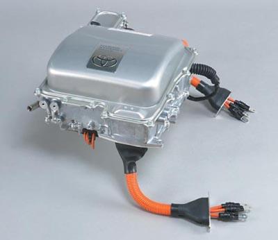 Hauptkomponenten Inverter Einheit Inverter: 201,6 V DC HV Batterie AC Spannung für Elektromotor und Generator Spannungswandler mit