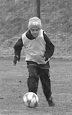 Haitsma den. Dementsprechend war die Motivation bei Allen hoch. Die Mannschaft wirkte anfangs nervös und viele Angriffe der Natzner wurden bereits im Mittelfeld im Keim erstickt.