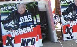auch und die eigene Stammwählerschaft zu mobilisieren, bestanden die die Werbemittel, mit denen die Berliner NPD im Wahlkampf auftrat. Primärziele der NPD.