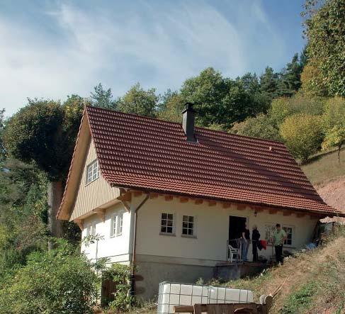 Wochenendhaus im Schwarzwald Haus REGEN Wasserquelle Projektdaten Anwendung: RWN - Trinken, Duschen, Waschen, Garten Nutzvolumen : 6.
