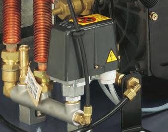 Die Trockner sind elektrisch mit dem Kompressor verbunden, sodass nur ein einziger Stromanschluss erforderlich ist.