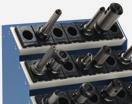 CNC Tischaufsatzgestelle Bench stand for CNC toolholders Étagère pour porte-outils CNC System 2 2 oder 4 Kassetten mit verschraubtem Korpus, Ablage und Haltegriffen (ohne Werkzeuge und Einsätze) 2 or