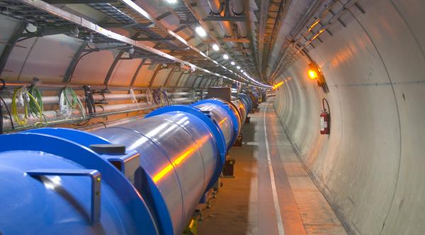 Ausblick LHC: neue Ära der Physik Higgs-Mechanismus Neue Teilchen, Symmetrien: SUSY, Little Higgs Dunkle Materie