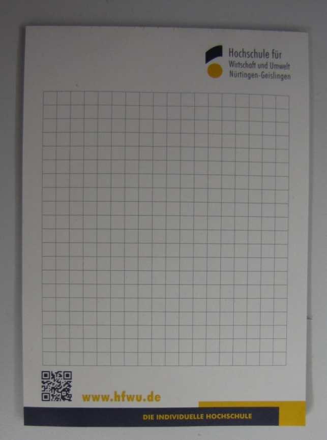 Schreibblock klein Format: 105 x 147 mm Logo und Kontaktdaten der aufgedruckt 25 Blatt, ungelocht, am Kopf verleimt, Rücken mit Graupappe