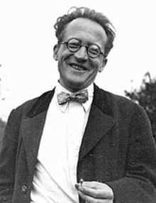 Schrödinger Gleichung Historisches Schrödinger gilt als einer der Begründer der Erwin Schrödinger Quantenmechanik und erhielt mit Paul Dirac 1933 den (1887-1961) Nobelpreis für Physik.