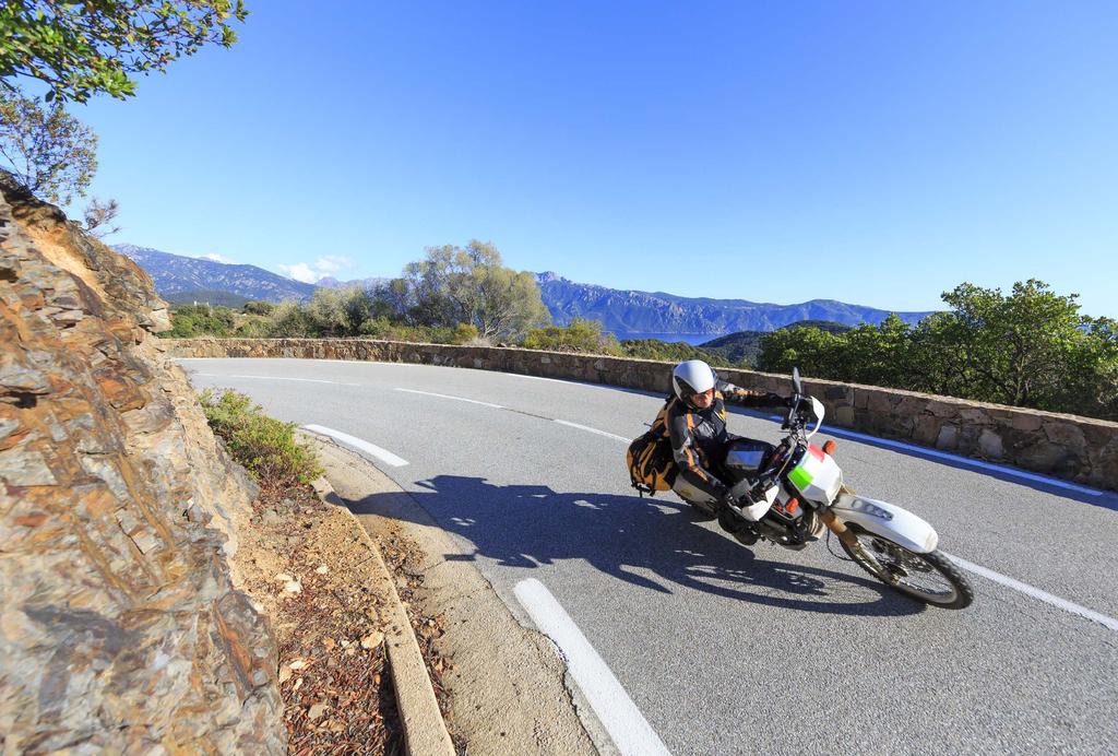 Schräglagen-Stakkato Wer dreimal mit dem Motorrad auf Korsika unterwegs war, wird ziemlich sicher wiederkommen.