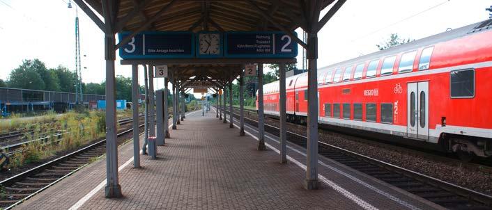 Visualisierung des Haltepunktes Bonn-Vilich stellen, muss die gesamte Strecke der S-Bahn auf einer Länge von rund 1.000 Metern um bis zu 1,5 Meter abgesenkt werden.