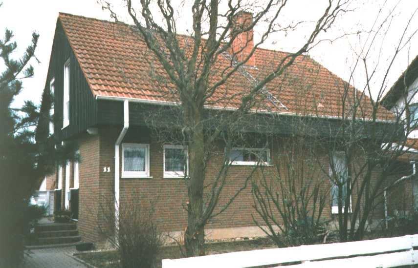 Projekt: freistehendes Einfamilienhaus Max Mustermann, Musterweg 1, 10000 Musterhausen 1 ROT MARKIERTE ABSCHNITTE SIND JEWEILS ANZUPASSEN!