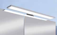 switchable from warm light (4000 kelvin) to natural light