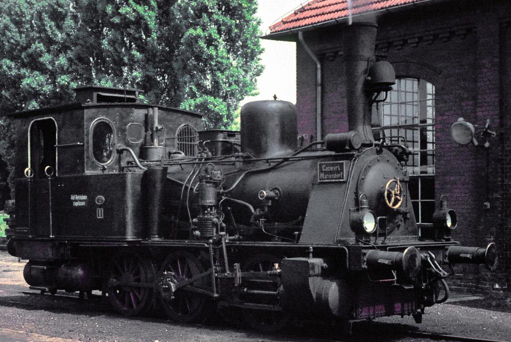 Ziel des Projektes Neben den großen Dampflokomotiven in den Lokschuppen des Deutschen Technikmuseums nimmt sich die kleine Tenderlokomotive T3, die bei der GASAG im Gaswerk Mariendorf im Einsatz war,