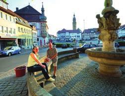 de Tourist-Information Arkadenbau direkt im Kurgarten 97688 Bad Kissingen Tel.