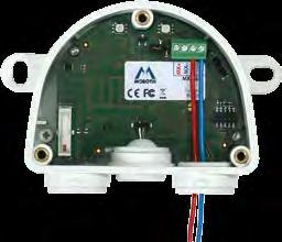 5) oder einem zweiten MOBOTIX-Patchkabel (RJ45-Stecker), das zur Verbindung mit einem PoE-Injektor oder Switch genutzt wird.