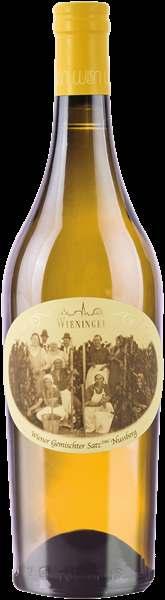 Wiener Gemischter Satz Ganz Wien in einem Wein: Der Wiener Gemischte Satz ist die traditionsreichste Spezialität im Wiener Weinbau.